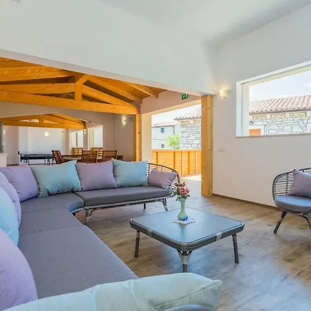 וילה Vila Sunce Orbanići
